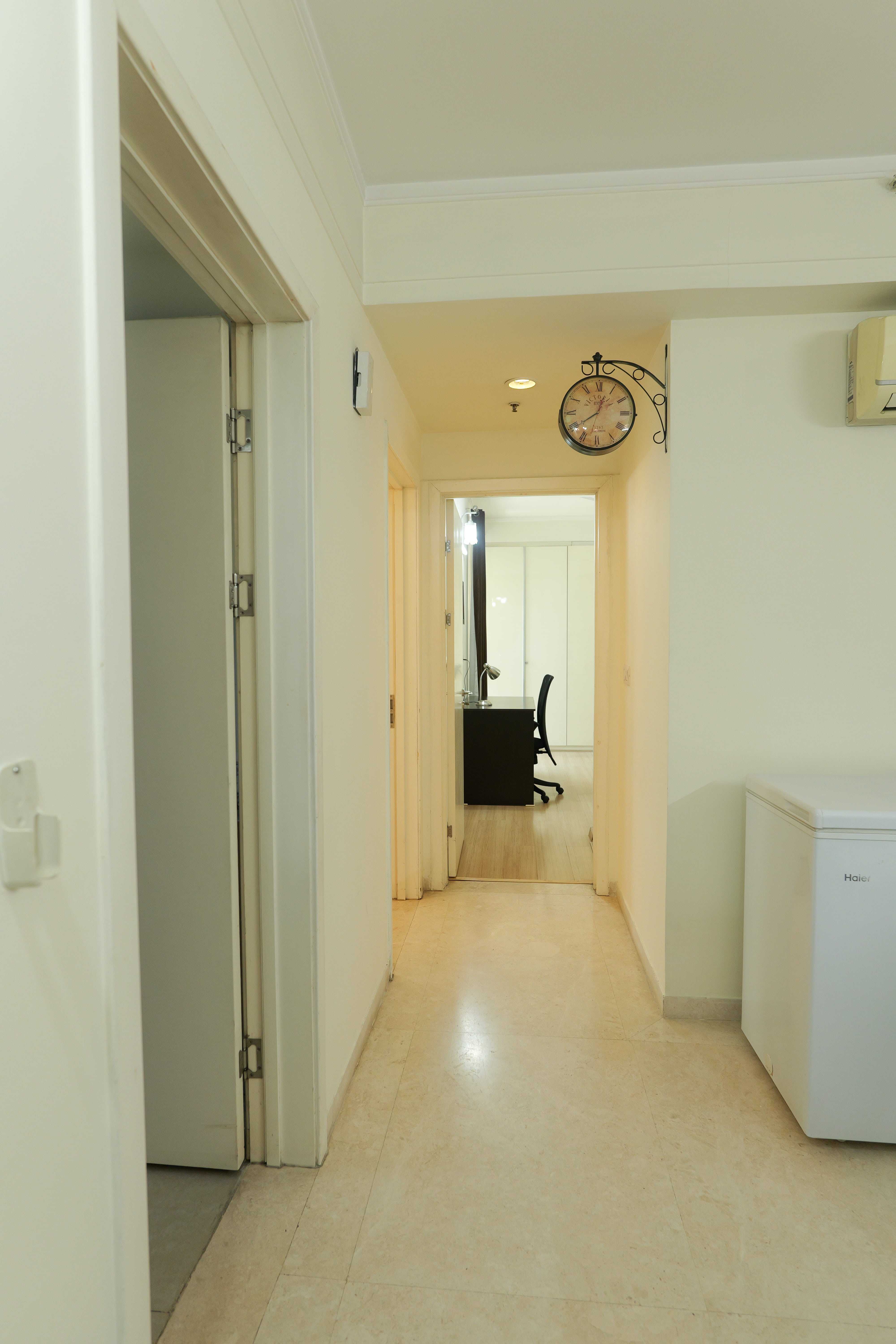 B-31 , DLF Park Place 